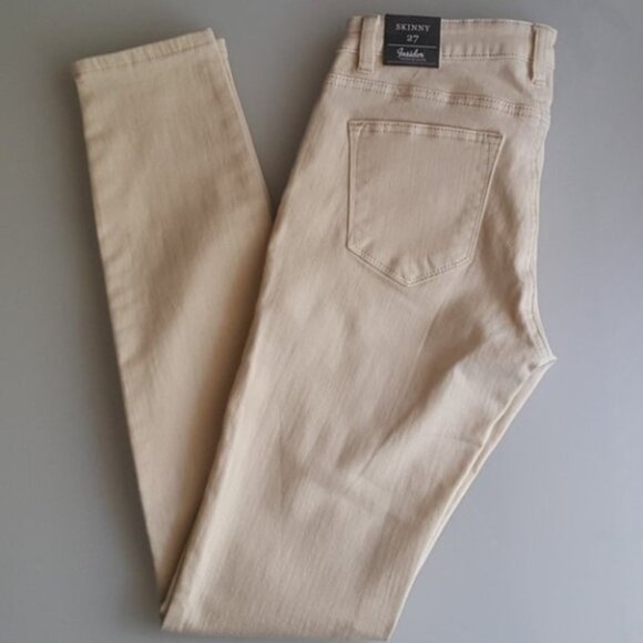 🇨🇦 SMART SET - Low-Rise Skinny Jeans - Picture 12 of 15